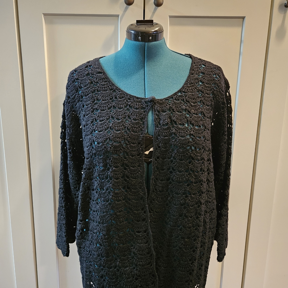 Anna Black Open Knit Top